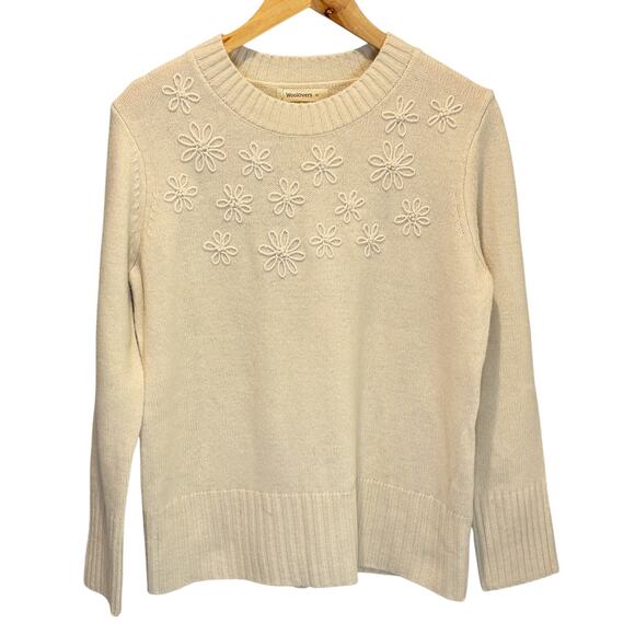 Woolovers NWT Embroidered Set In Sleeve Jumper with Deep Rib Detail in Cream - M - Picture 1 of 7